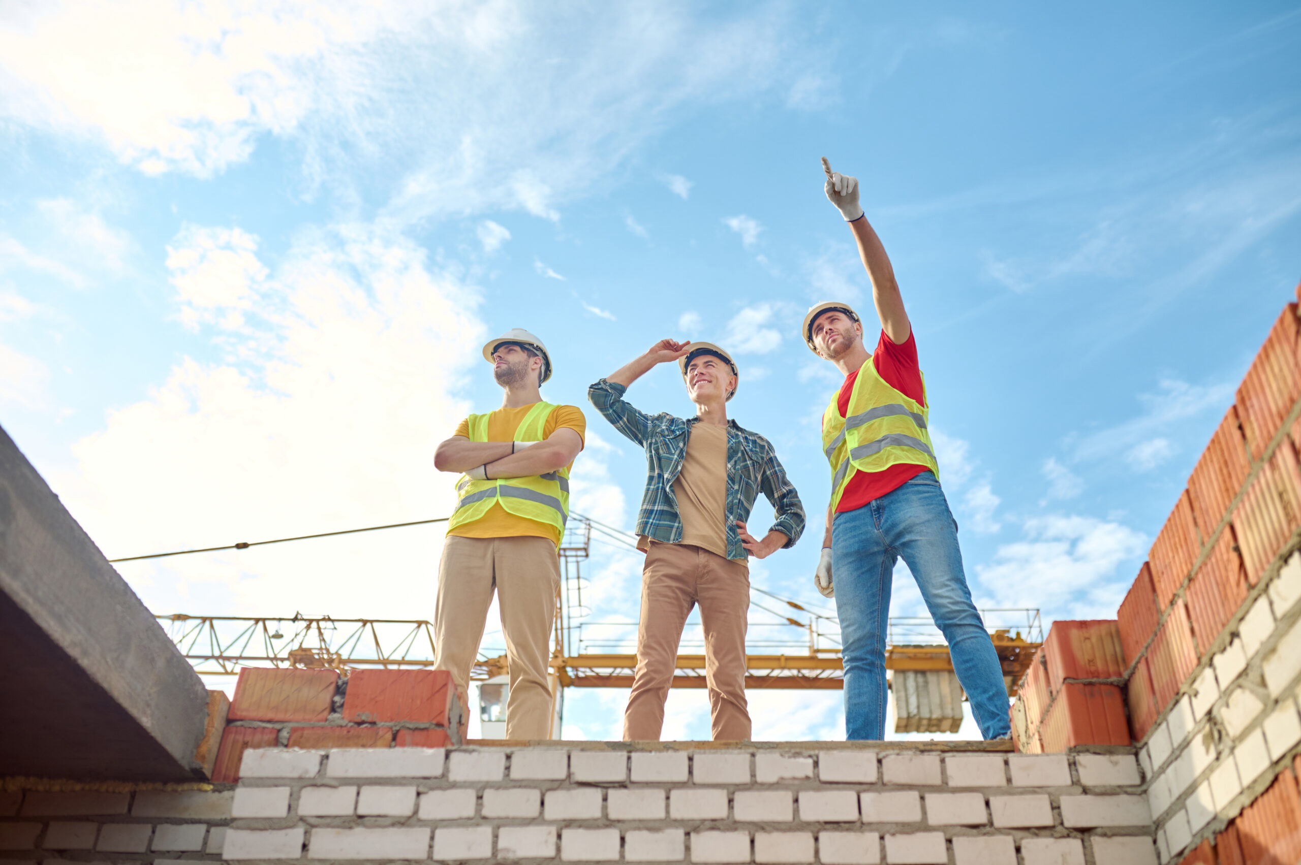 One Team, One Dream: The Unbeatable Advantage of a Combined Builder and Roofer